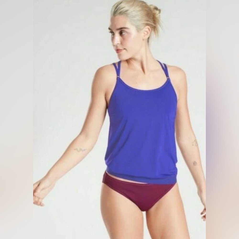 NEW [Athleta] Cross Back Adjustable Swim Tankini Top in Yacht Blue Women’s 34B/C - Picture 2 of 12